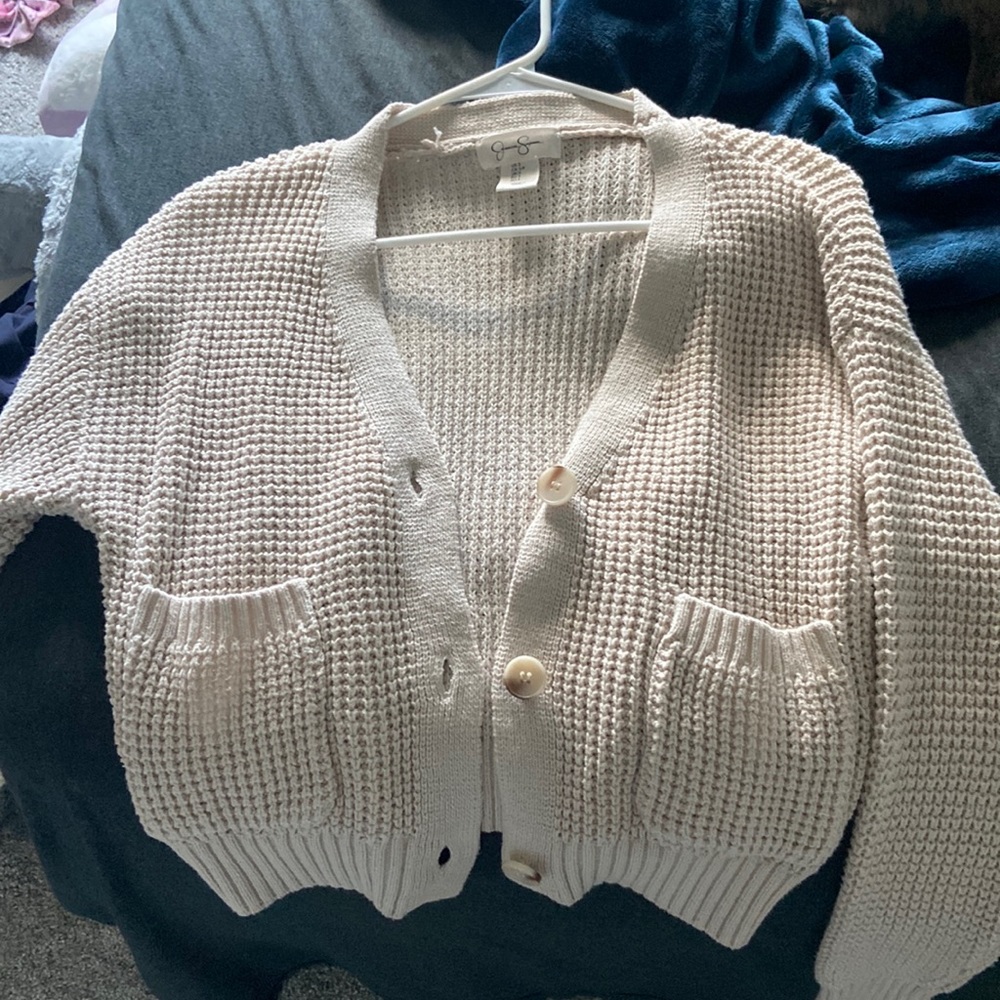 Crop button sweater